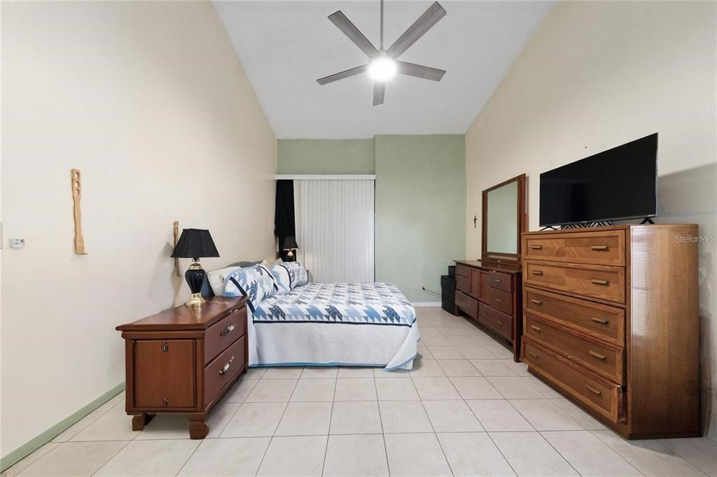 На продажу: $275,000 (3 спален, 2 ванн, 1790 Квадратных фут)