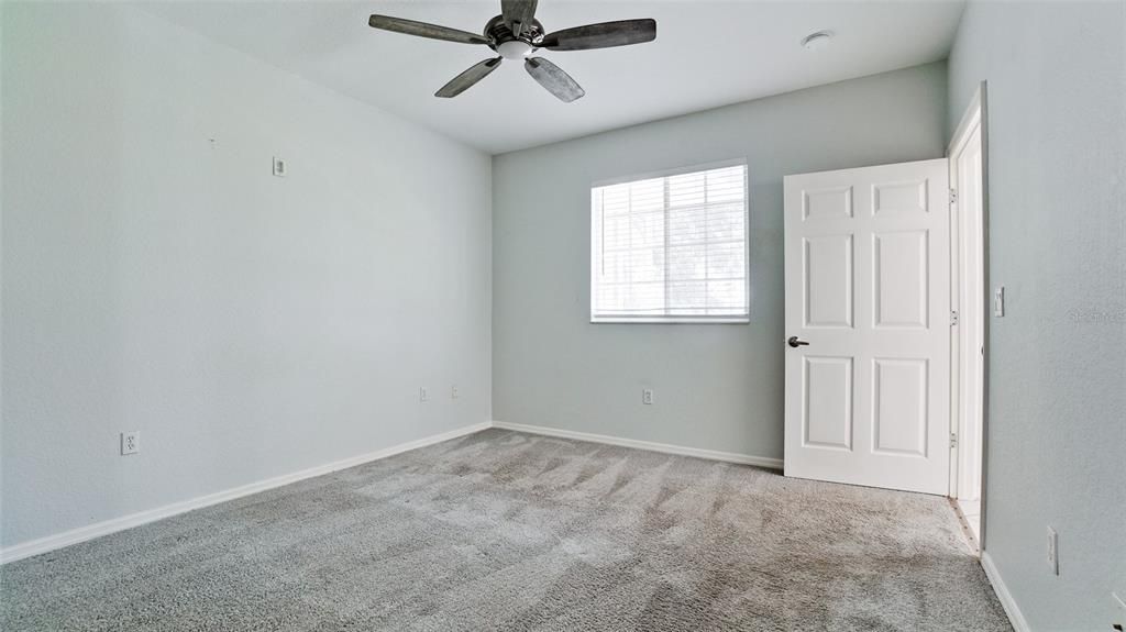 For Sale: $290,000 (2 beds, 2 baths, 1243 Square Feet)