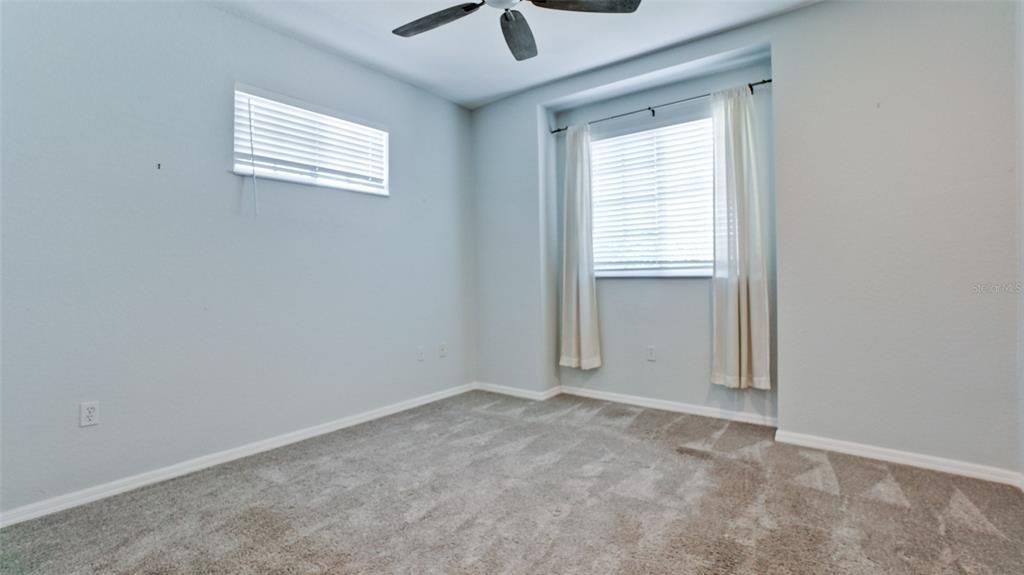 For Sale: $290,000 (2 beds, 2 baths, 1243 Square Feet)