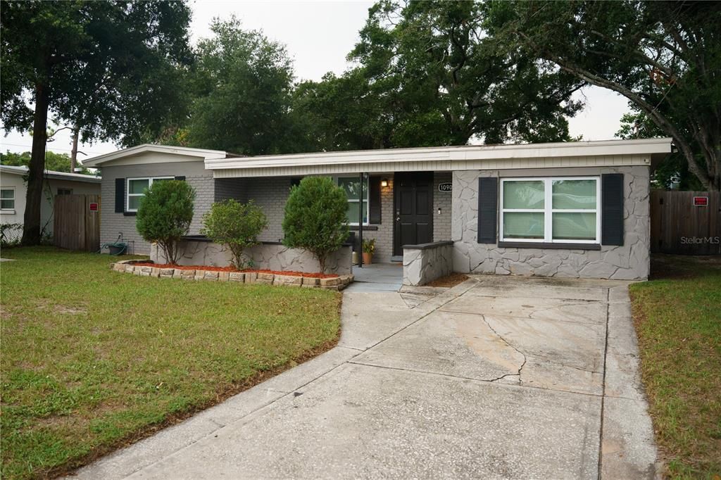 En Venta: $369,990 (3 camas, 2 baños, 1442 Pies cuadrados)