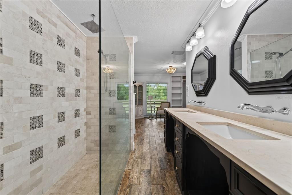 For Sale: $875,000 (3 beds, 2 baths, 2691 Square Feet)