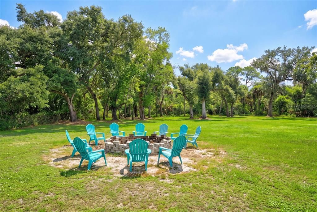 For Sale: $875,000 (3 beds, 2 baths, 2691 Square Feet)