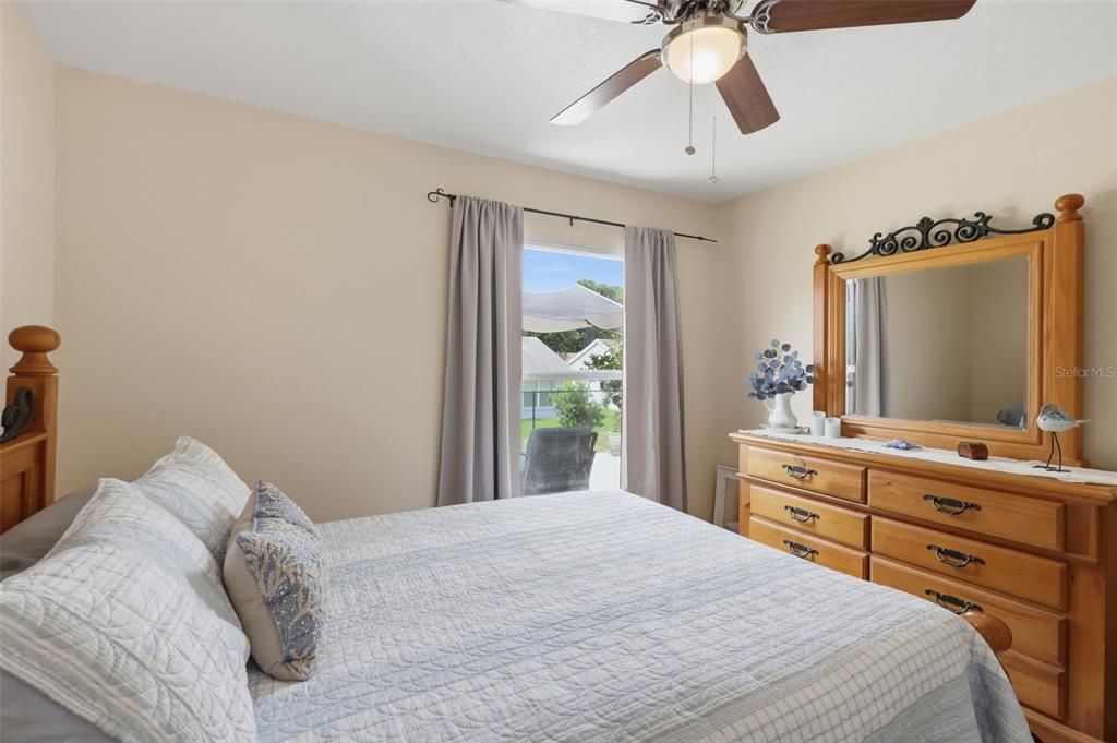 For Sale: $295,000 (3 beds, 2 baths, 1761 Square Feet)