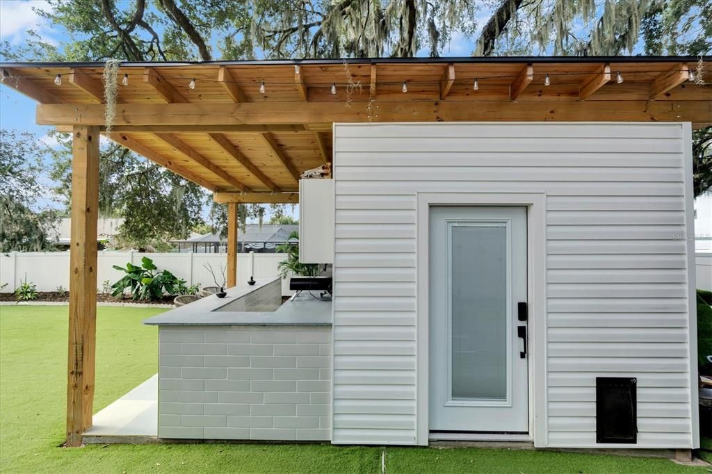 En Venta: $459,000 (4 camas, 2 baños, 2502 Pies cuadrados)