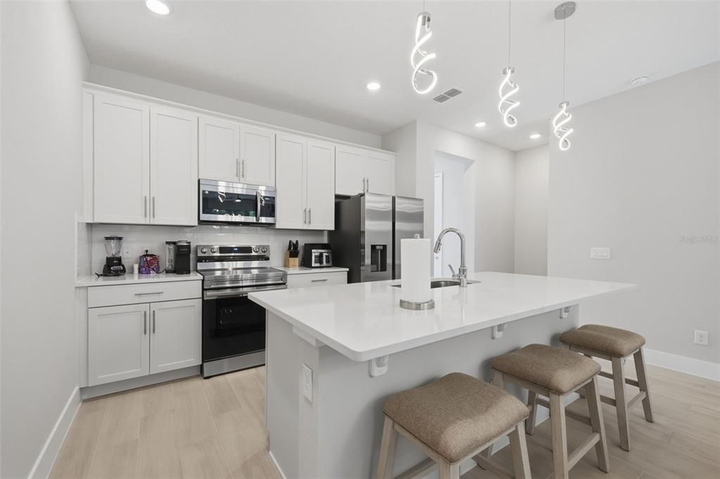 En Venta: $389,000 (3 camas, 2 baños, 1708 Pies cuadrados)