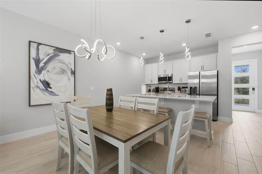 En Venta: $389,000 (3 camas, 2 baños, 1708 Pies cuadrados)