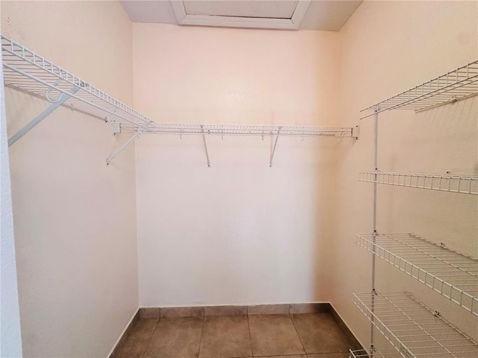 В аренду: $1,850 (3 спален, 2 ванн, 1200 Квадратных фут)