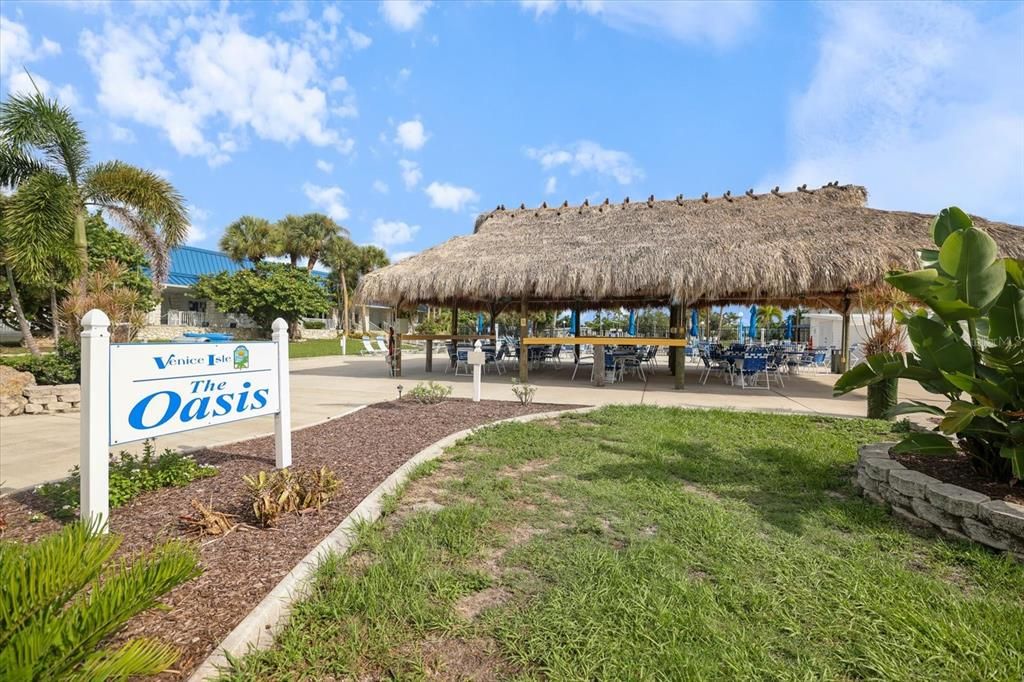 For Sale: $165,000 (2 beds, 2 baths, 1008 Square Feet)