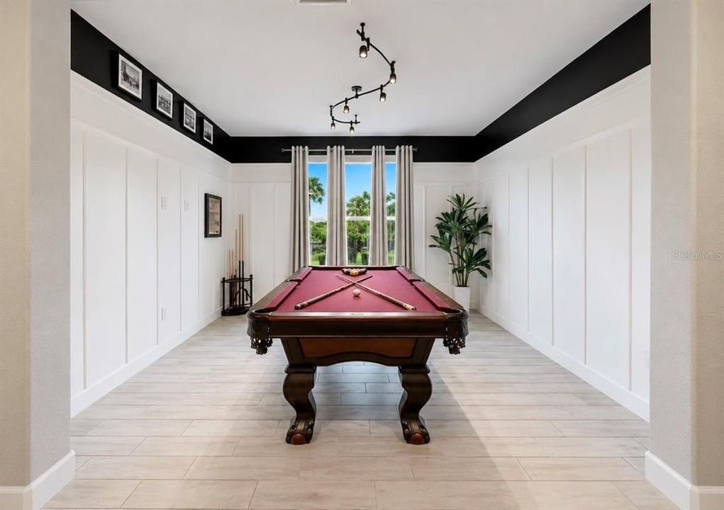 For Sale: $879,900 (3 beds, 3 baths, 2275 Square Feet)