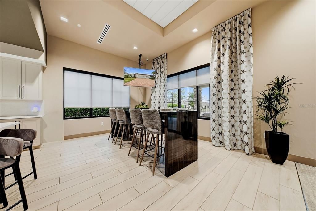 For Sale: $879,900 (3 beds, 3 baths, 2275 Square Feet)