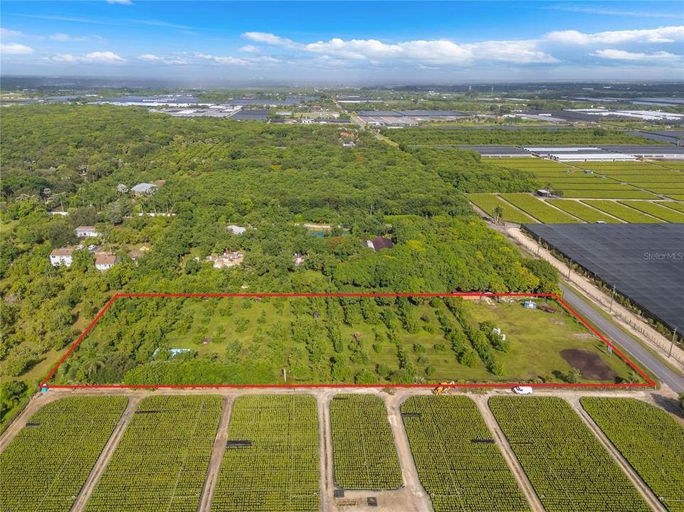 待售: $1,800,000 (5.00 acres)