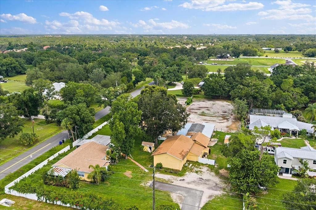 En Venta: $699,000 (3 camas, 3 baños, 2735 Pies cuadrados)