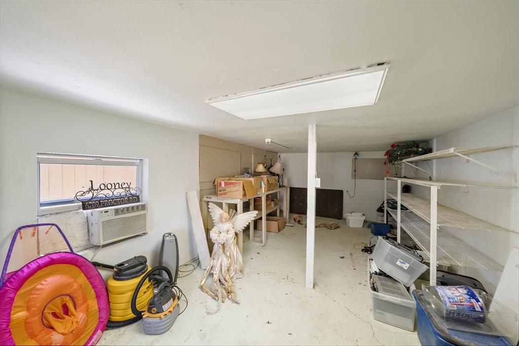 En Venta: $699,000 (3 camas, 3 baños, 2735 Pies cuadrados)
