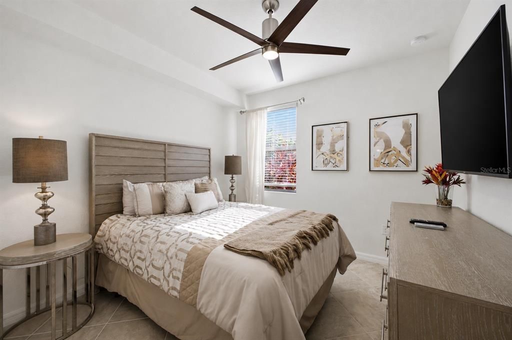 For Rent: $3,000 (3 beds, 2 baths, 1737 Square Feet)