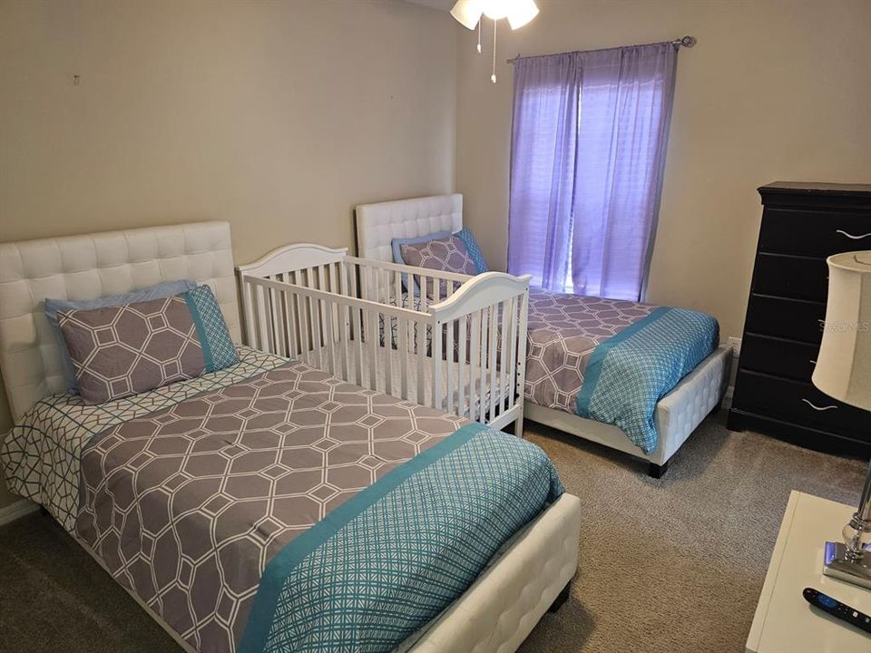 В аренду: $3,500 (6 спален, 5 ванн, 3512 Квадратных фут)