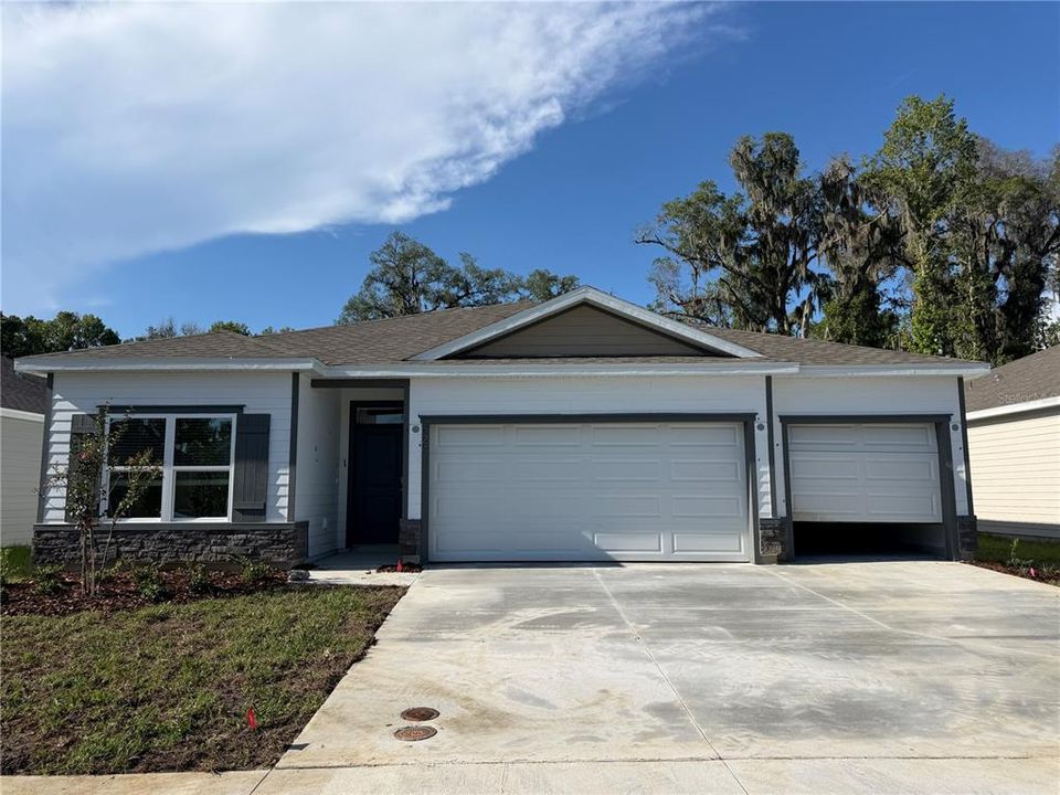 Recently Sold: $404,890 (4 beds, 3 baths, 2000 Square Feet)