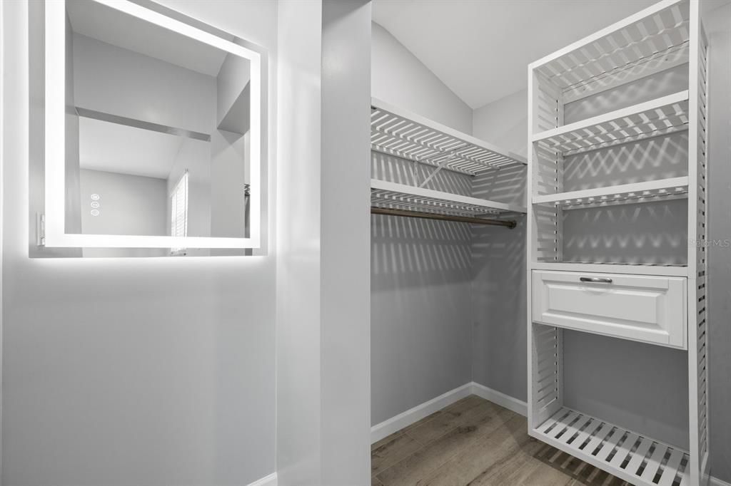 В аренду: $4,795 (4 спален, 4 ванн, 1956 Квадратных фут)