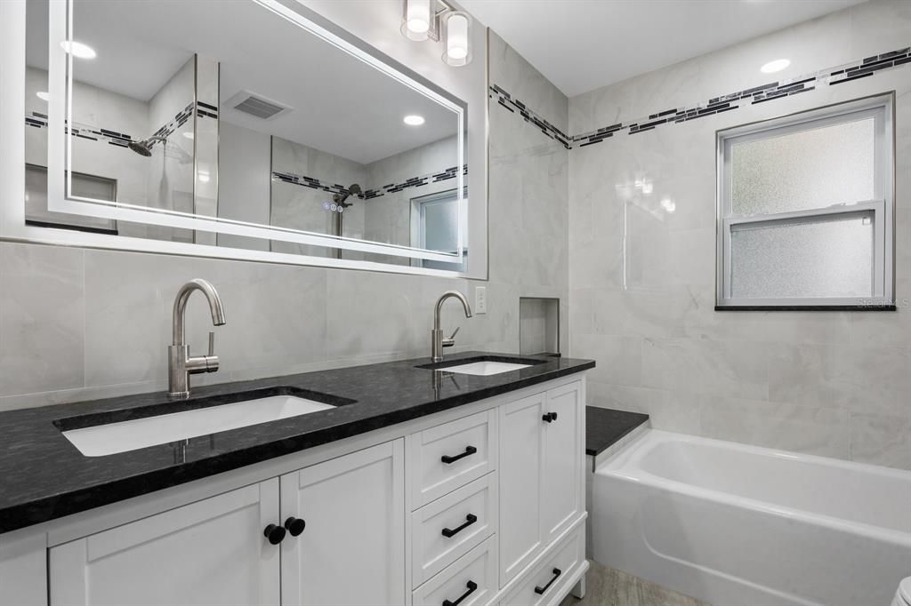 В аренду: $4,795 (4 спален, 4 ванн, 1956 Квадратных фут)
