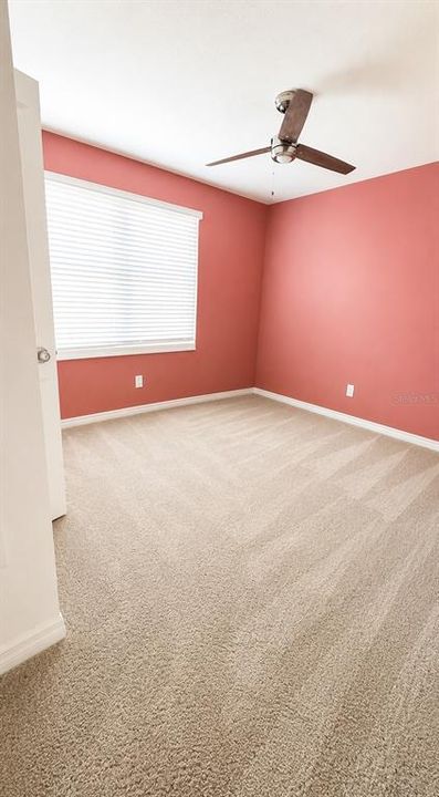 В аренду: $2,500 (5 спален, 2 ванн, 2254 Квадратных фут)