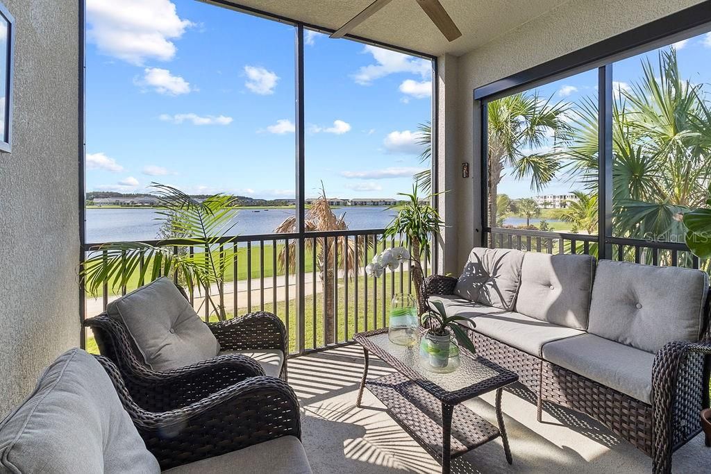 For Rent: $2,500 (3 beds, 2 baths, 1301 Square Feet)