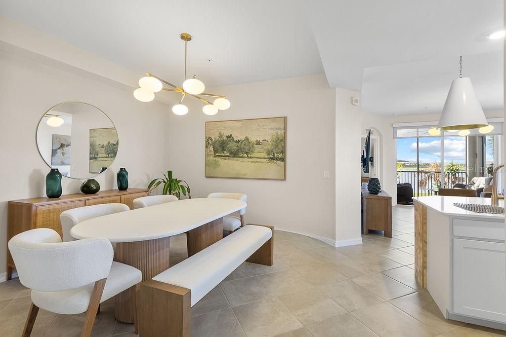 For Rent: $2,500 (3 beds, 2 baths, 1301 Square Feet)