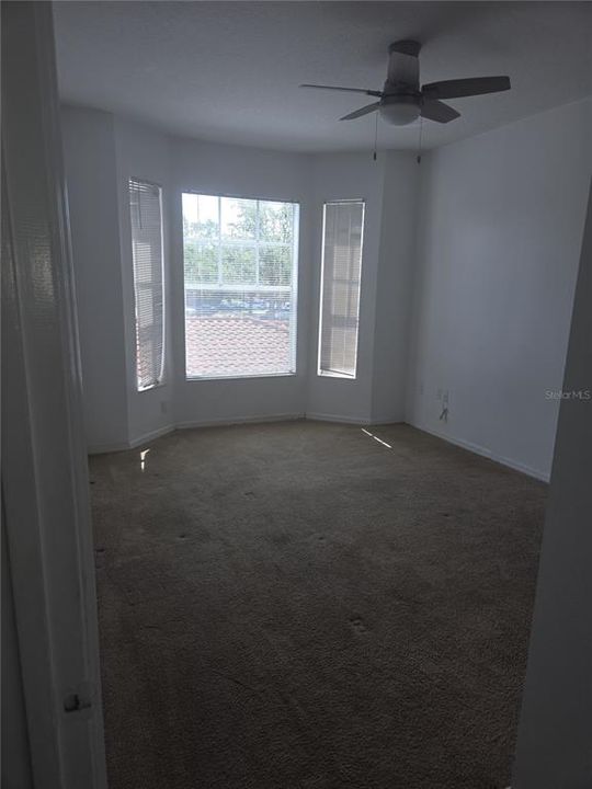 В аренду: $1,650 (2 спален, 2 ванн, 1073 Квадратных фут)