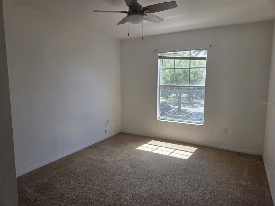 В аренду: $1,650 (2 спален, 2 ванн, 1073 Квадратных фут)