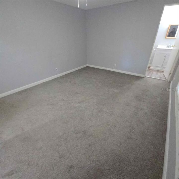En Venta: $229,000 (2 camas, 2 baños, 1056 Pies cuadrados)