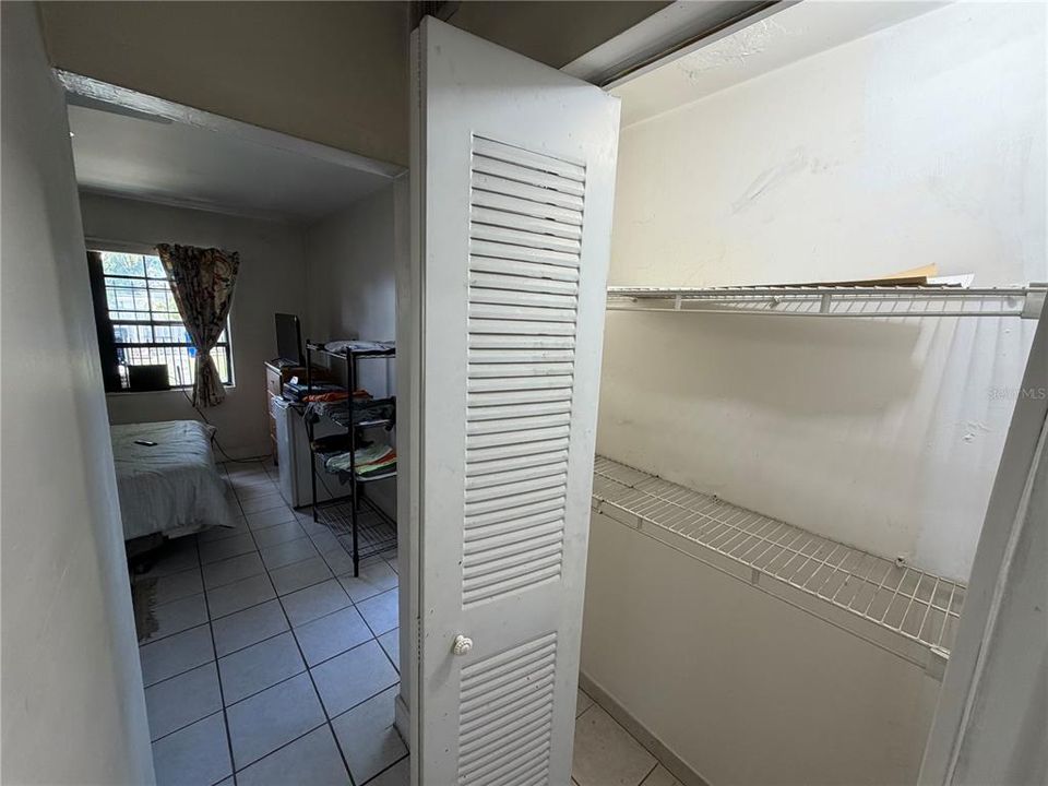 На продажу: $391,999 (3 спален, 2 ванн, 1122 Квадратных фут)