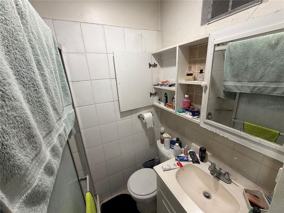 На продажу: $391,999 (3 спален, 2 ванн, 1122 Квадратных фут)