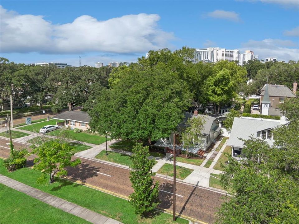 На продажу: $725,000 (4 спален, 2 ванн, 2100 Квадратных фут)