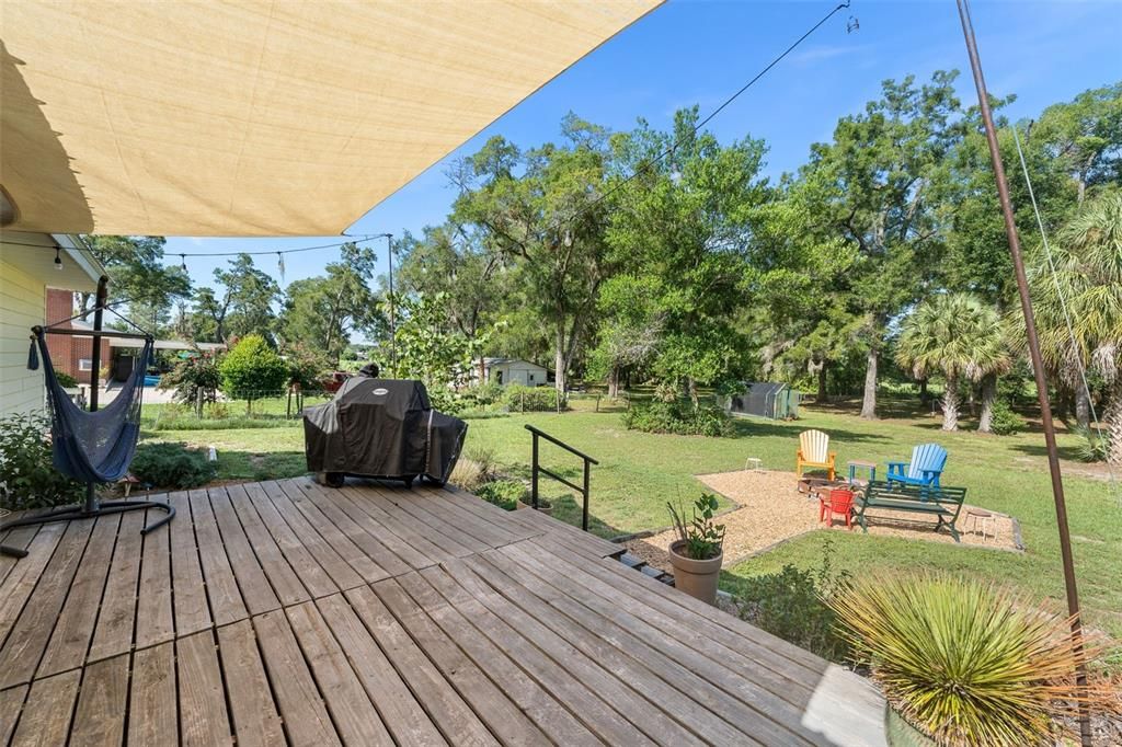 For Sale: $375,000 (3 beds, 2 baths, 1838 Square Feet)