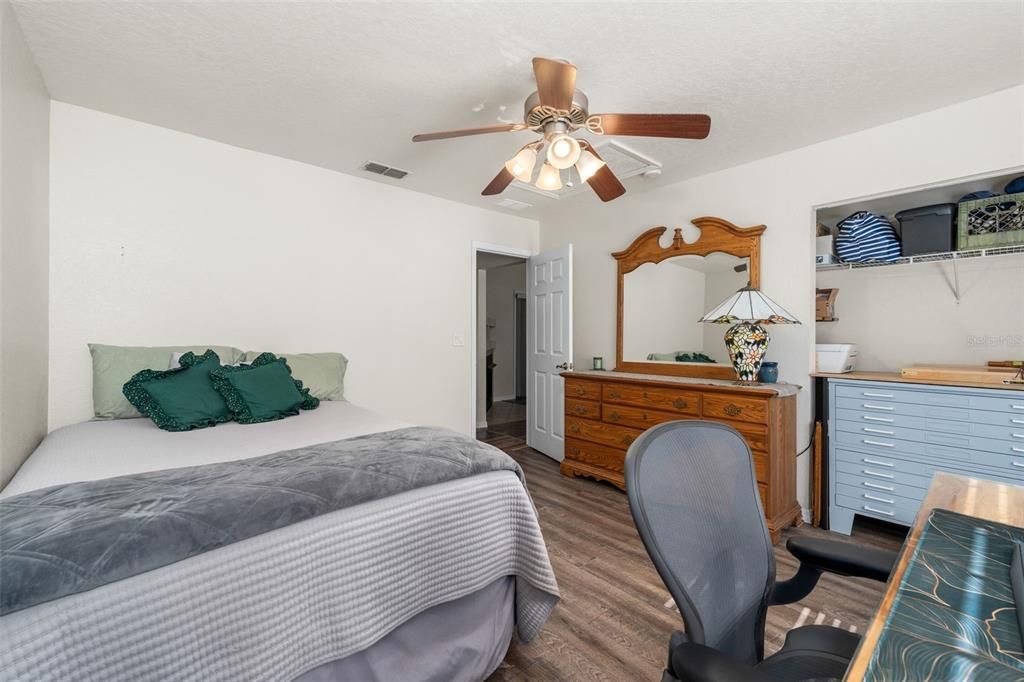 For Sale: $375,000 (3 beds, 2 baths, 1838 Square Feet)