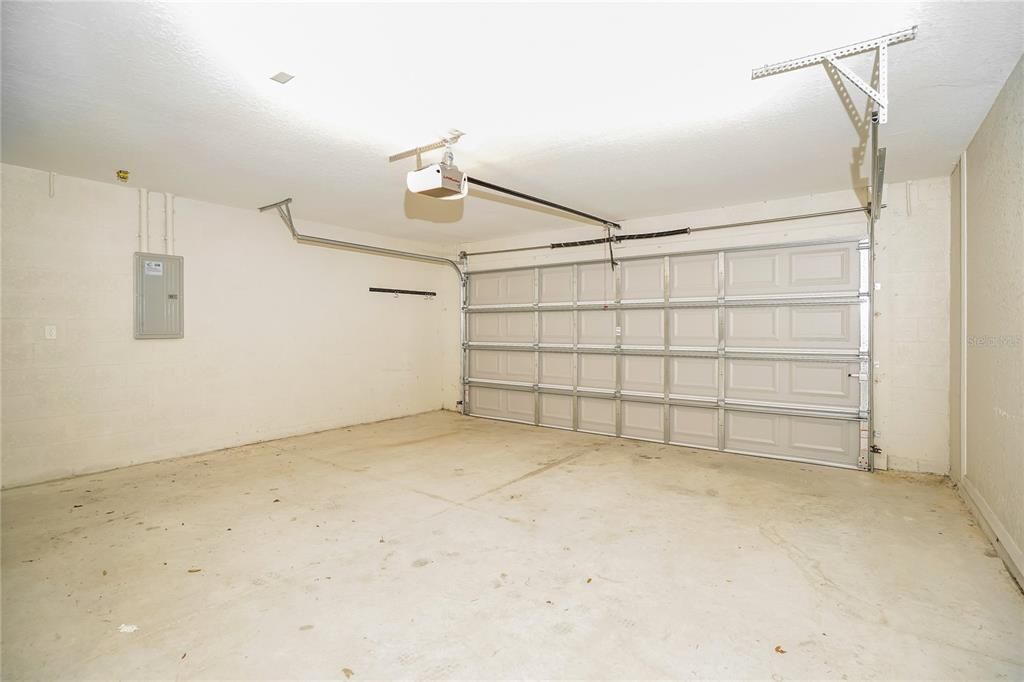 На продажу: $264,500 (3 спален, 2 ванн, 1395 Квадратных фут)
