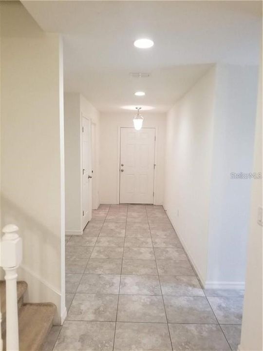En Renta: $2,400 (4 camas, 2 baños, 1986 Pies cuadrados)