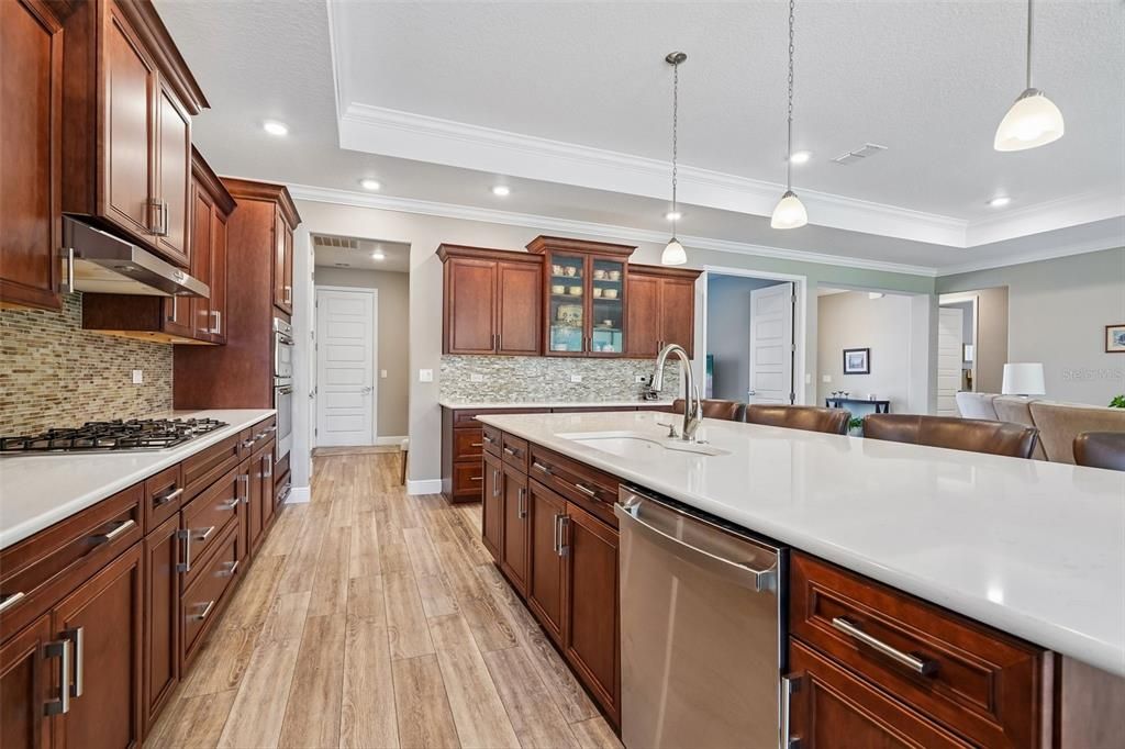 For Sale: $490,000 (3 beds, 2 baths, 2658 Square Feet)