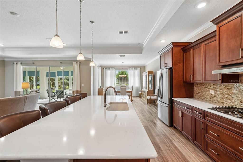 For Sale: $490,000 (3 beds, 2 baths, 2658 Square Feet)