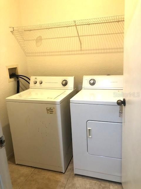For Rent: $1,350 (1 beds, 1 baths, 821 Square Feet)