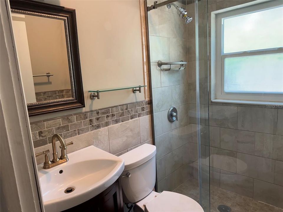 В аренду: $1,500 (2 спален, 1 ванн, 672 Квадратных фут)