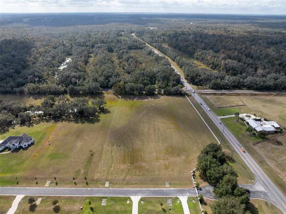 На продажу: $275,000 (5.00 acres)