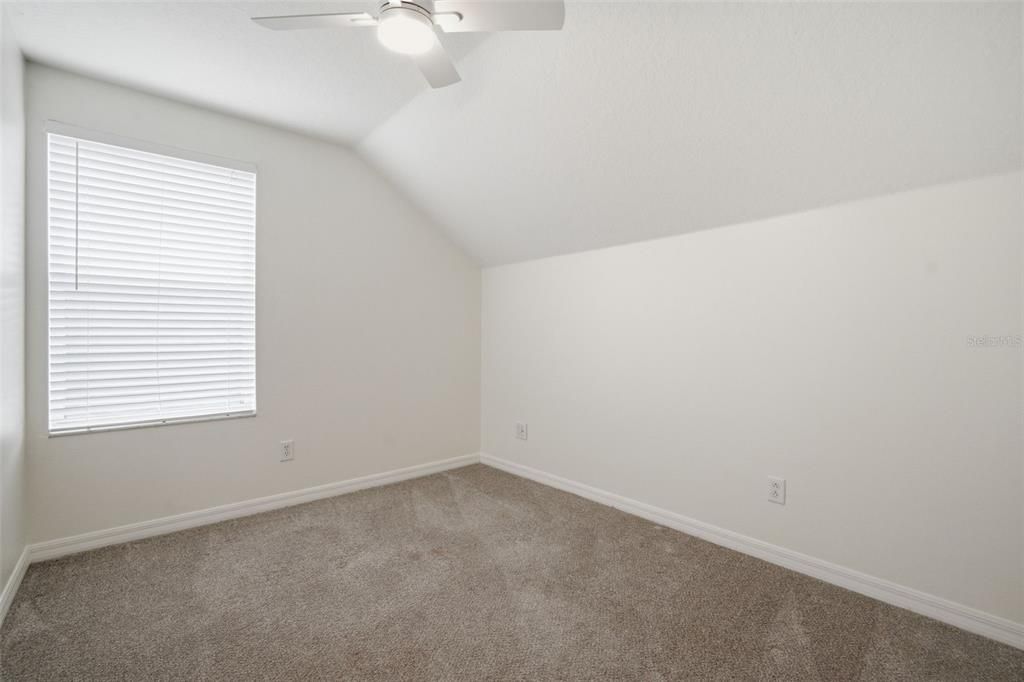 For Rent: $2,450 (4 beds, 2 baths, 1854 Square Feet)