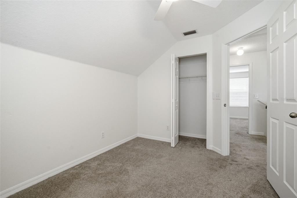 For Rent: $2,450 (4 beds, 2 baths, 1854 Square Feet)