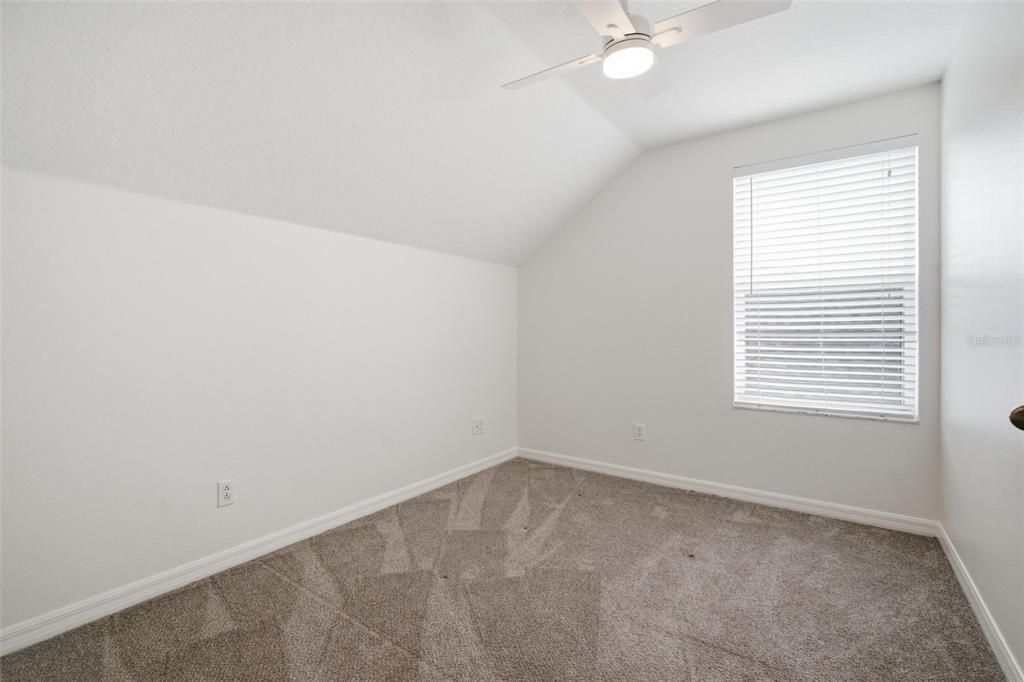 For Rent: $2,450 (4 beds, 2 baths, 1854 Square Feet)