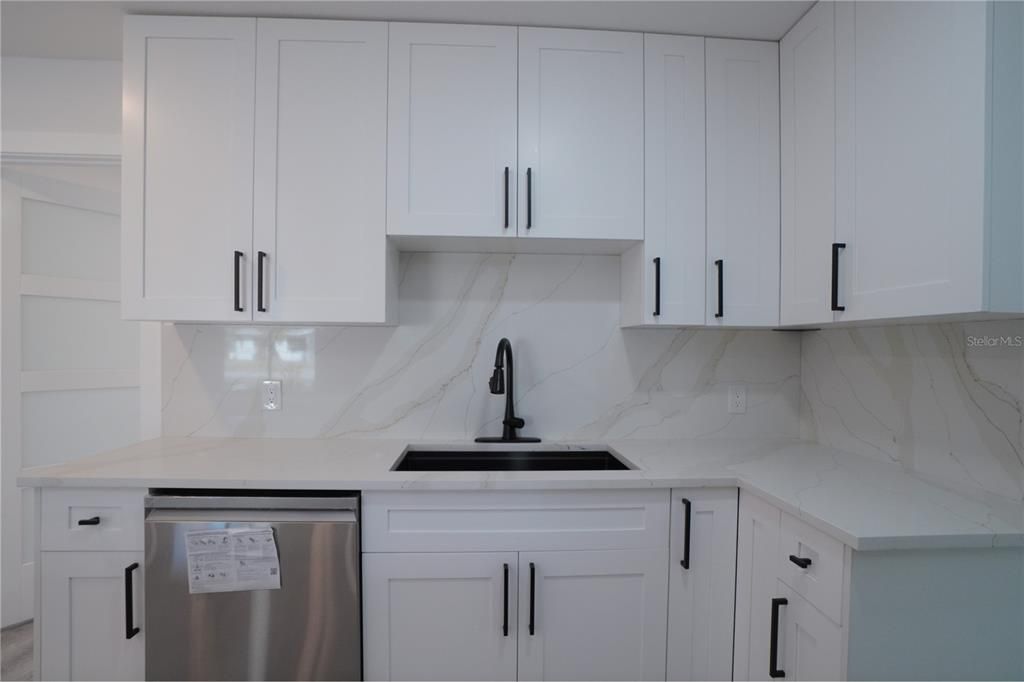 В аренду: $2,950 (2 спален, 2 ванн, 1539 Квадратных фут)