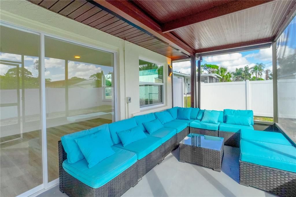 В аренду: $2,950 (2 спален, 2 ванн, 1539 Квадратных фут)