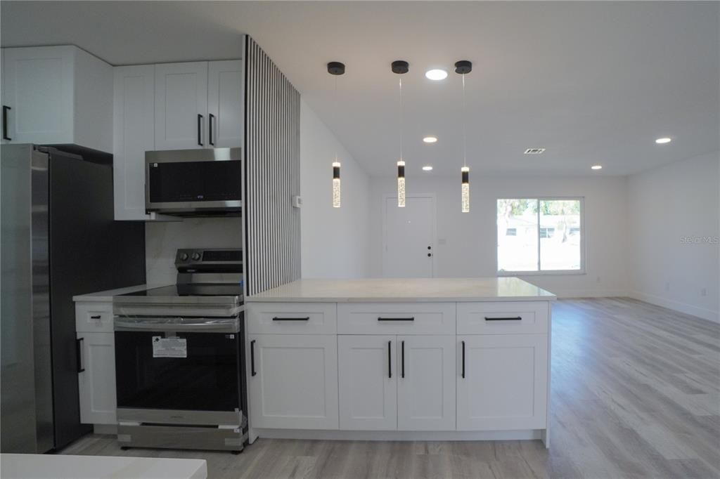 В аренду: $2,950 (2 спален, 2 ванн, 1539 Квадратных фут)