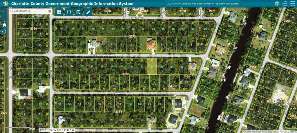 На продажу: $240,000 (0.23 acres)