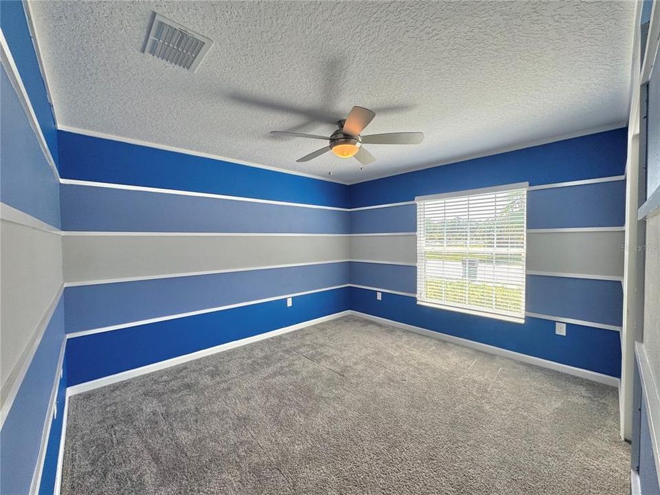 For Rent: $2,000 (4 beds, 2 baths, 1815 Square Feet)