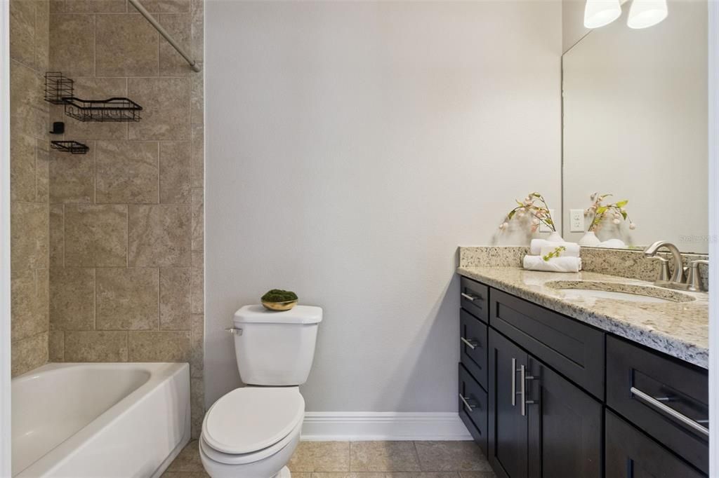 For Sale: $1,125,000 (3 beds, 2 baths, 1561 Square Feet)