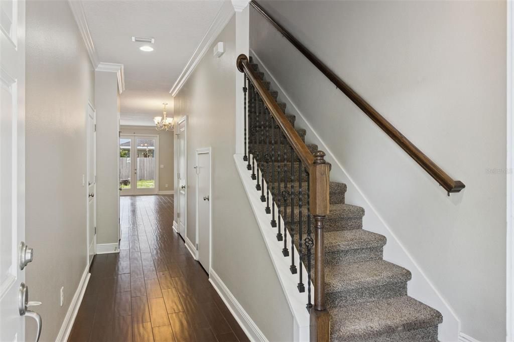 For Sale: $1,125,000 (3 beds, 2 baths, 1561 Square Feet)